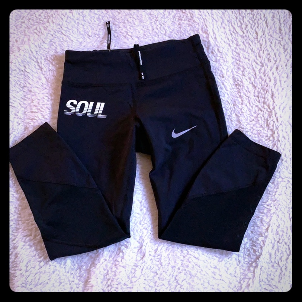 NIKE X SOUL Capri XS